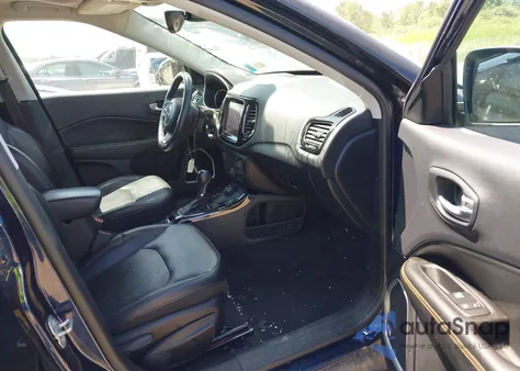 2018 Jeep Compass Limited 4X4 from USA, damaged, VIN 3C4NJDCB8JT147811